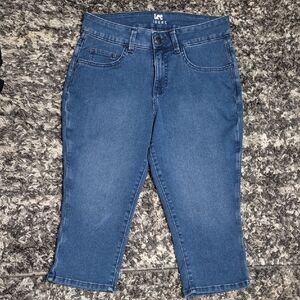 Sz 10 Lee Women's Classic Blue Capri Length Jeans